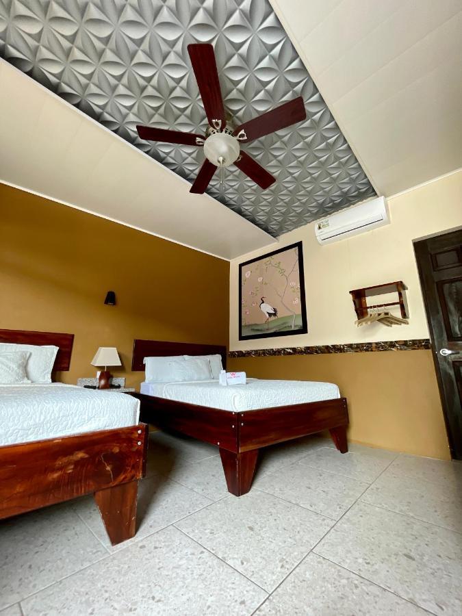 Hotel Wilson Condega Ліберія Екстер'єр фото